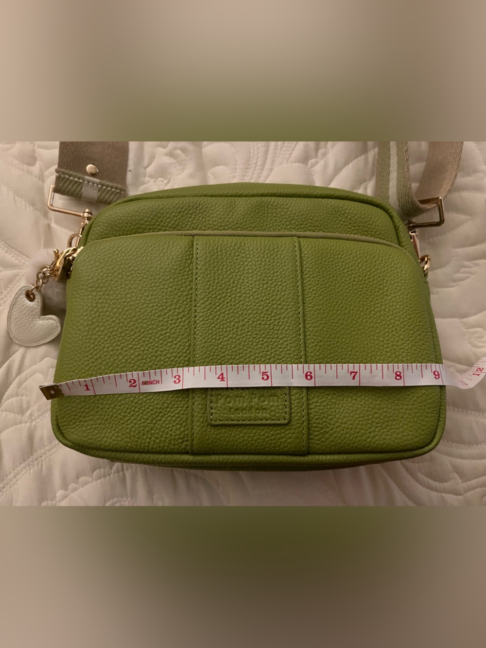 Pom Pom London Greenwich Crossbody Bag in Green with straps and charms - Picture 13 of 15